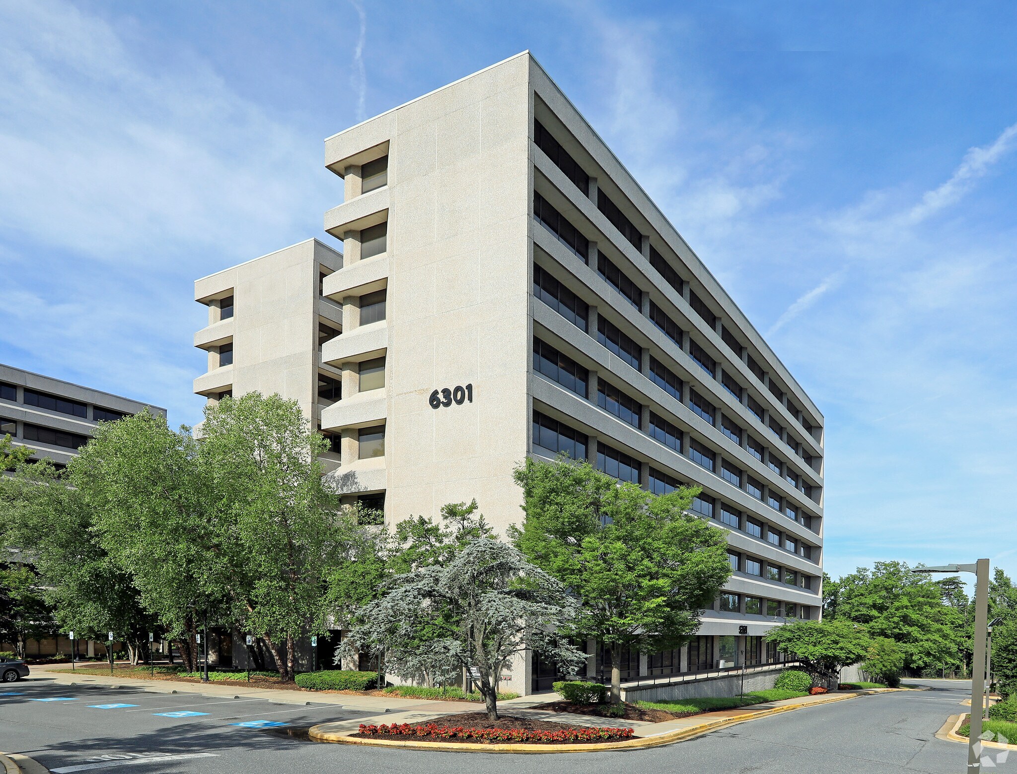 6301 Ivy Ln, Greenbelt, MD à louer Photo du bâtiment- Image 1 de 8
