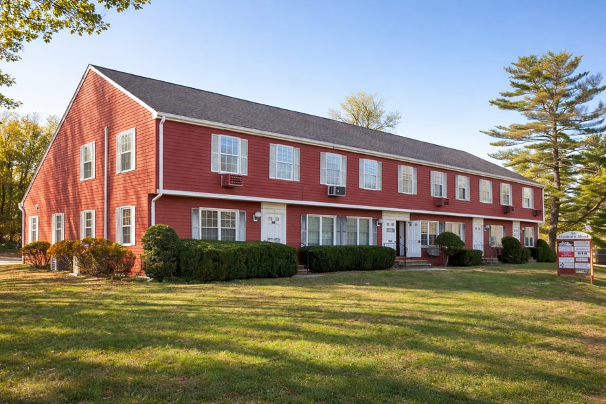 56 Danbury Rd, New Milford, CT à vendre - Photo principale - Image 1 de 6
