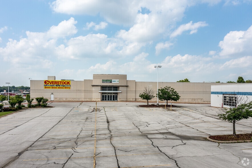 1701-1951 S Yale Ave, Tulsa, OK for lease - Building Photo - Image 2 of 25