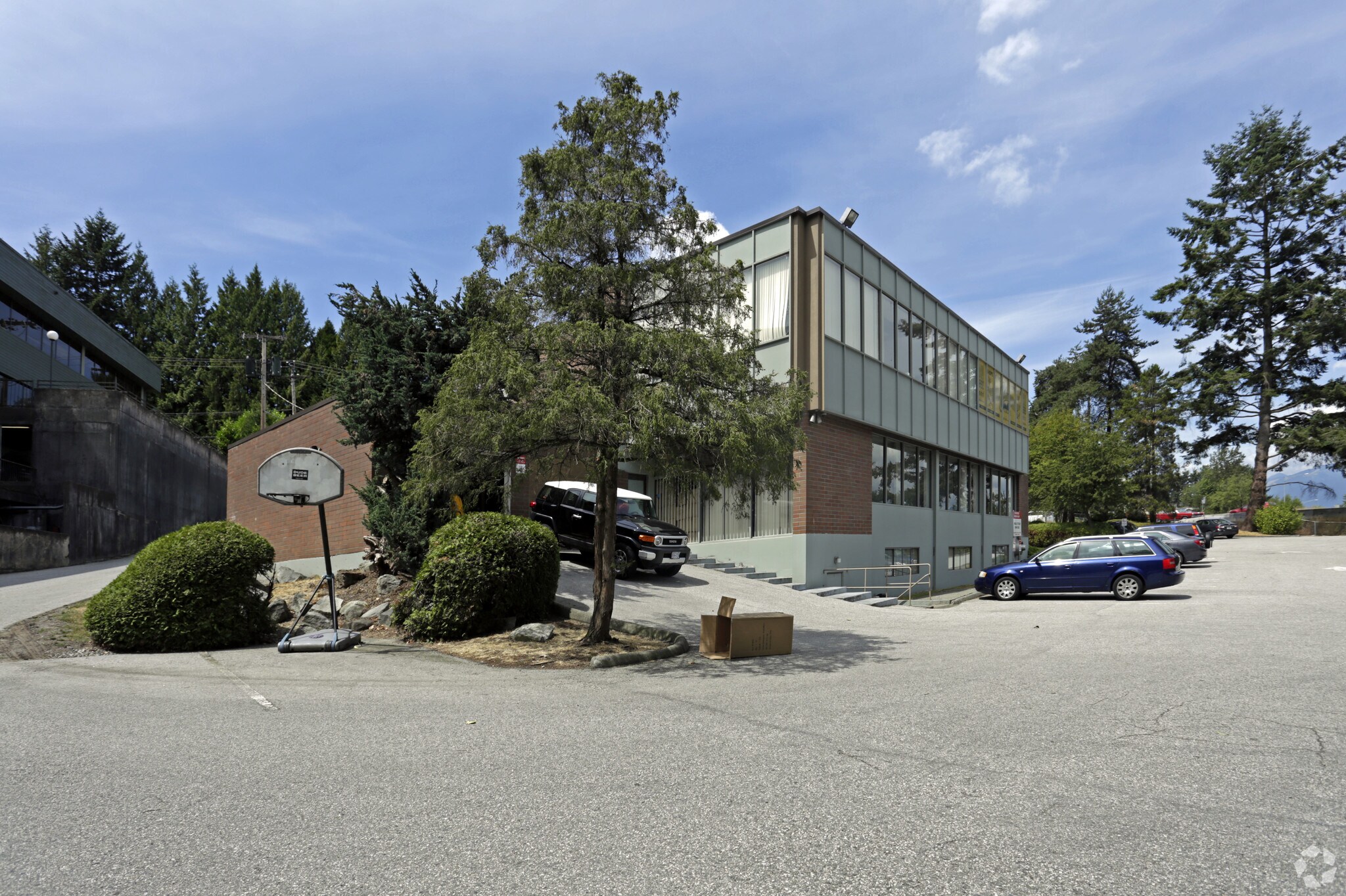 3876 Norland Ave, Burnaby, BC à vendre Photo principale- Image 1 de 1