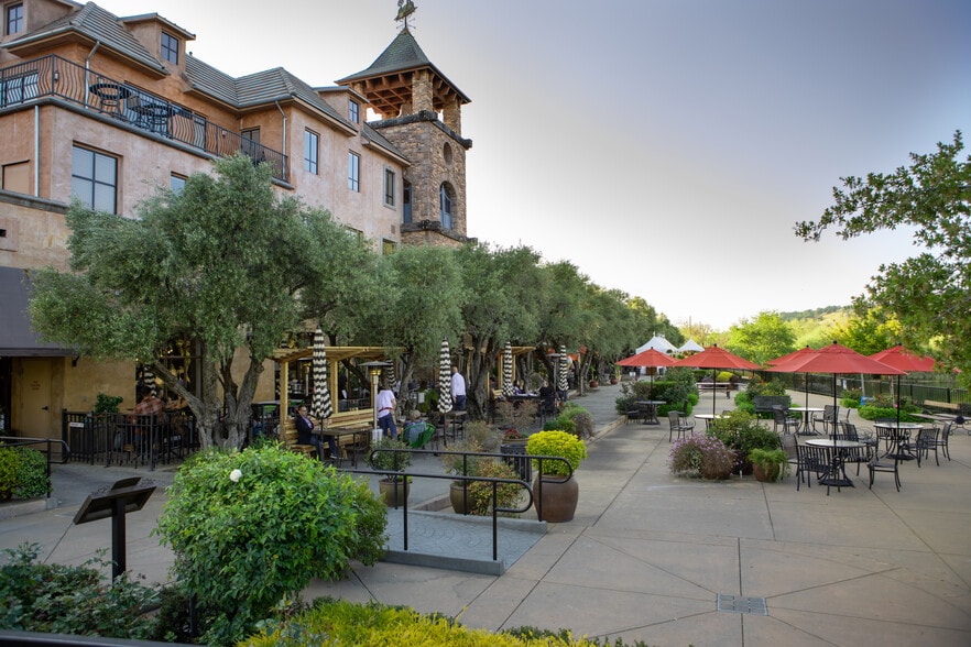 4315-4363 Town Center Blvd, El Dorado Hills, CA for lease - Building Photo - Image 3 of 102