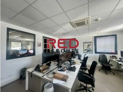 Industrial in Châteauneuf-le-Rouge for lease - Building Photo - Image 1 of 5