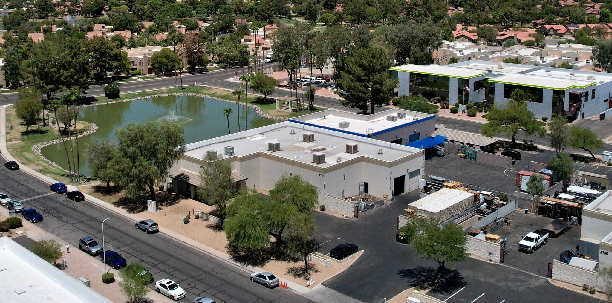 5770 W Erie St, Chandler, AZ à louer Photo du bâtiment- Image 1 de 6