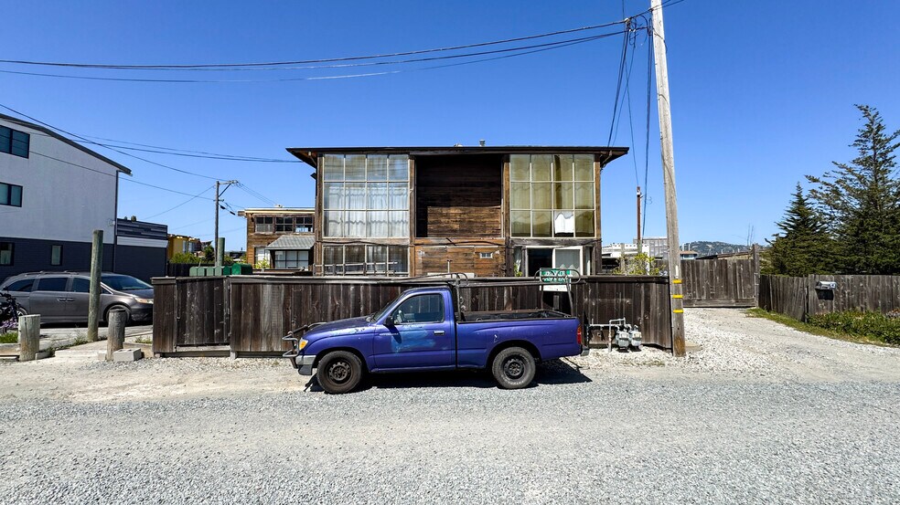 40 Varda Landing Rd, Sausalito, CA à vendre - Photo du bâtiment - Image 2 de 5