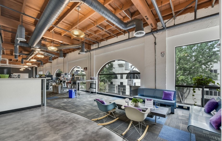 1133 Columbia St, San Diego, CA for sale - Interior Photo - Image 2 of 20