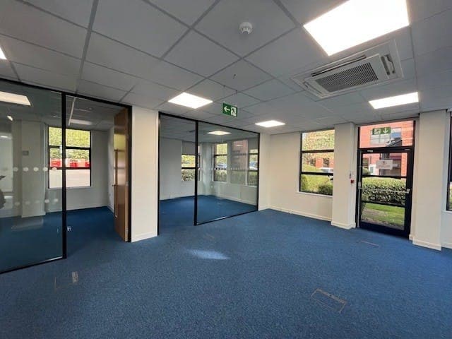 Asama Ct, Newcastle Upon Tyne for lease Interior Photo- Image 1 of 8