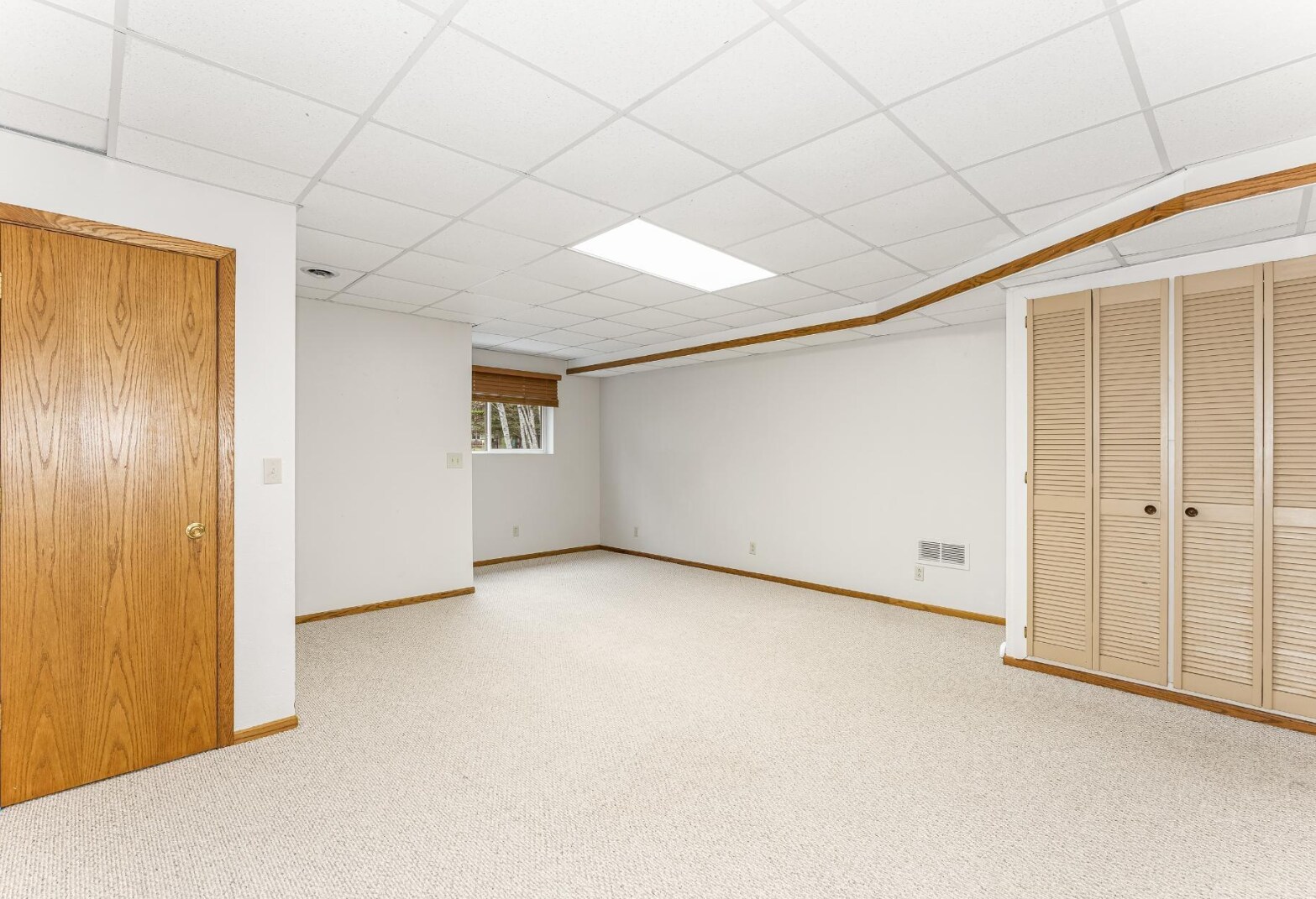 11525 Harmony Ln, Woodruff, WI for sale Interior Photo- Image 1 of 8
