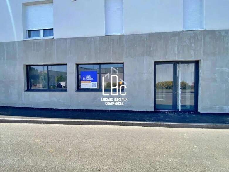 56 Rue De La Butte De Praud, Rezé à louer - Photo du bâtiment - Image 2 de 12