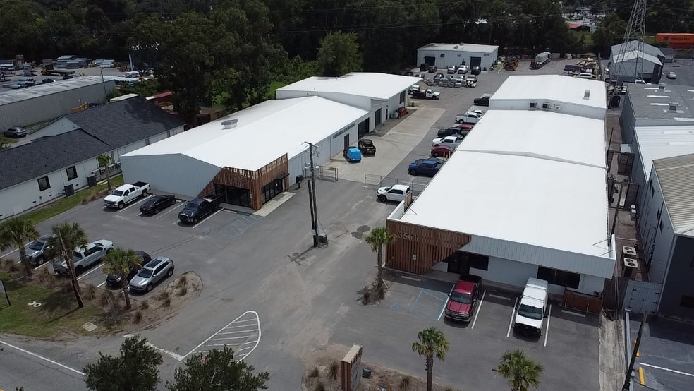 3555 Meeting Street Rd, North Charleston, SC for lease - Building Photo - Image 2 of 16