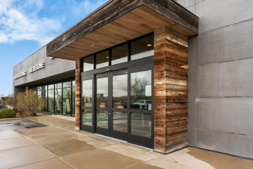 12 Penny Ln, Gallatin Gateway, MT à vendre - Photo du bâtiment - Image 3 de 26