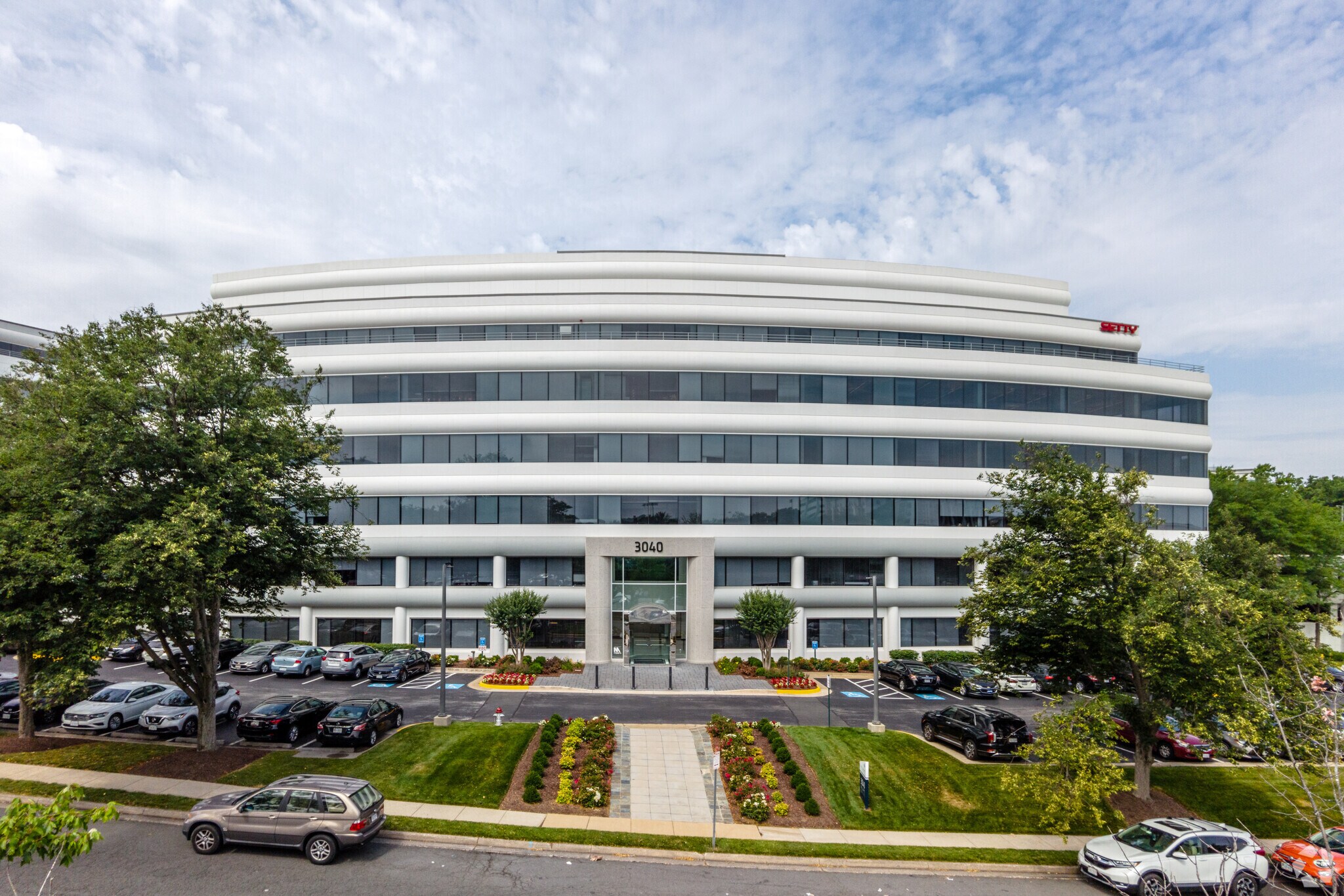 3040 Williams Dr, Fairfax, VA à louer Photo du bâtiment- Image 1 de 13