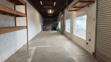 1308 Clovis Ave, Clovis, CA à louer Photo intérieure- Image 1 de 2