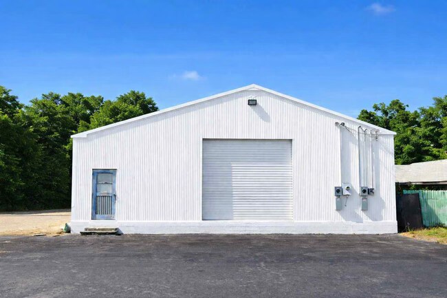 More details for 3826 W Navy Blvd, Pensacola, FL - Industrial for Lease