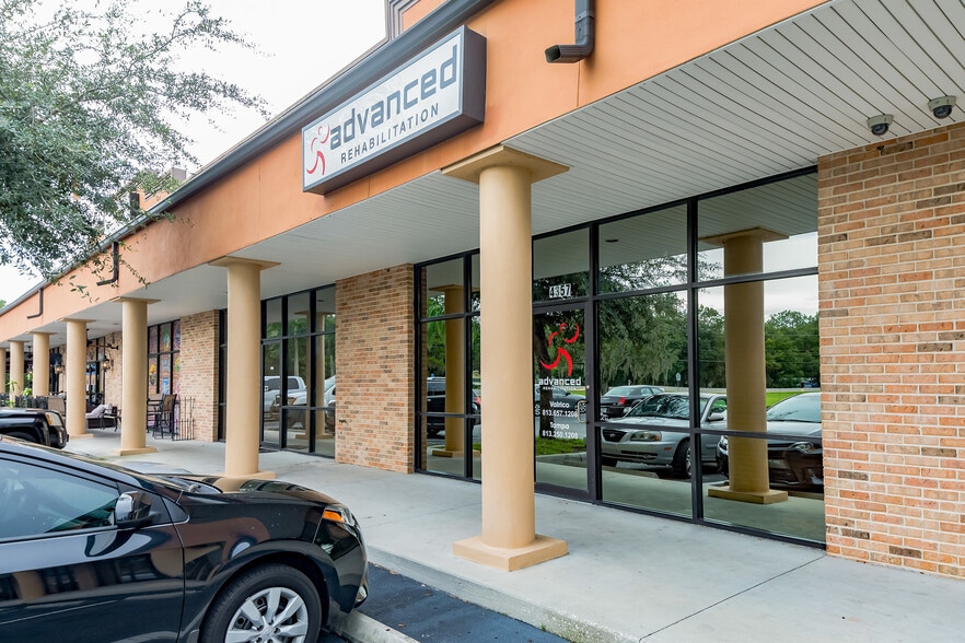 4325 Lynx Paw Trail, Valrico, FL for lease - Building Photo - Image 2 of 32