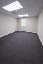 8317 Centreville Rd, Manassas, VA for lease Interior Photo- Image 1 of 1
