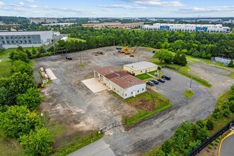 9701 Hornbaker Rd, Manassas, VA for lease Building Photo- Image 2 of 12