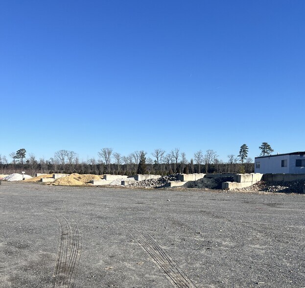 35811 Road 504 Rd, Delmar, DE à vendre - Photo du bâtiment - Image 3 de 7