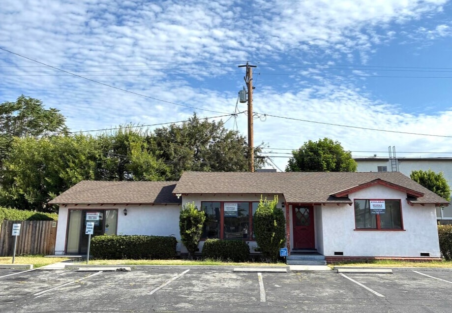 1351 E Las Tunas Dr, San Gabriel, CA for lease Building Photo- Image 1 of 8