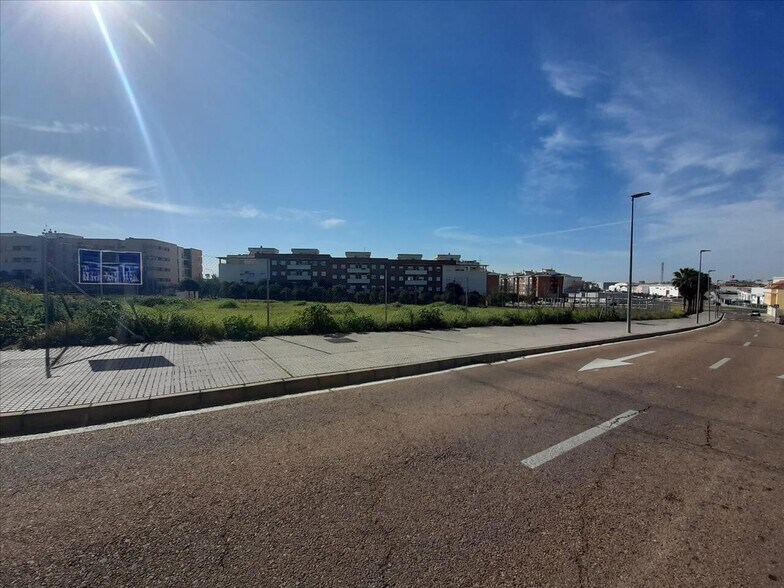 Calle Luis Zambrano Blanco, Badajoz, Badajoz à vendre - Photo principale - Image 3 de 19