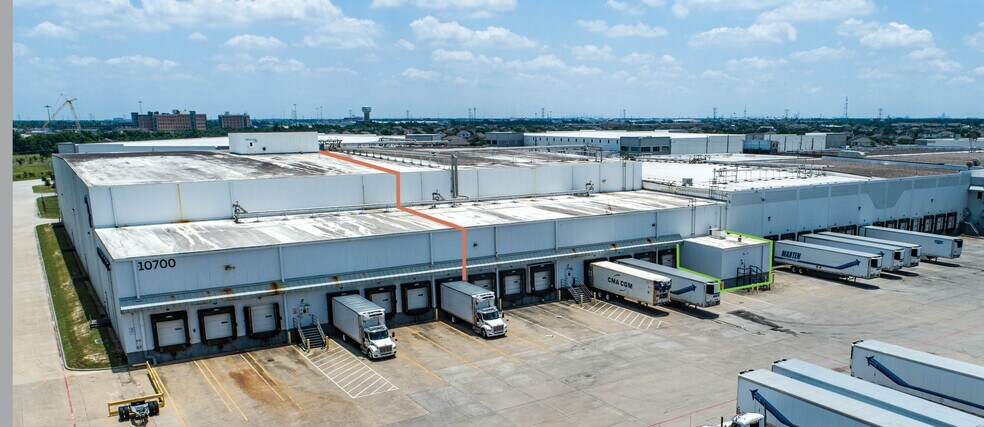 10700 Telge Rd, Houston, TX for lease - Building Photo - Image 1 of 5