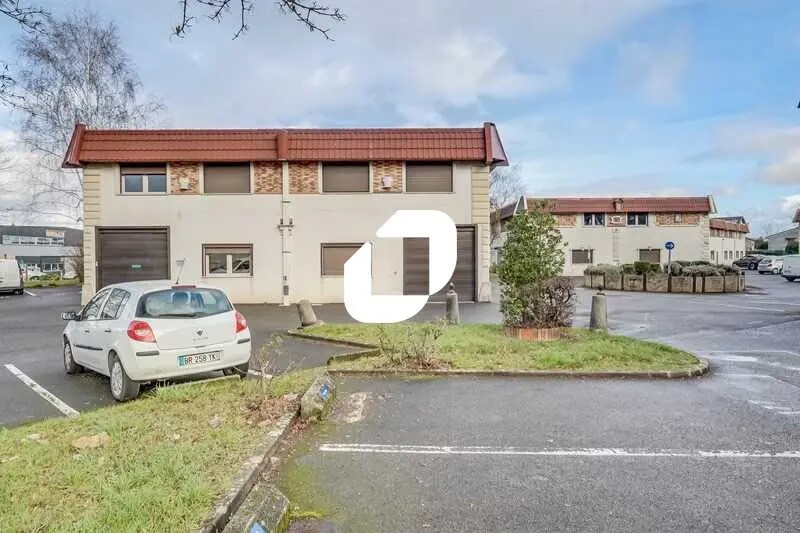 Flex dans Massy à louer - Photo du bâtiment - Image 2 de 14