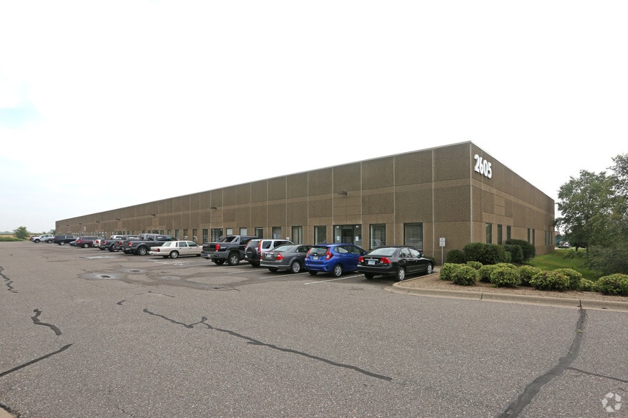 2605 160th St W, Rosemount, MN for lease - Primary Photo - Image 1 of 6