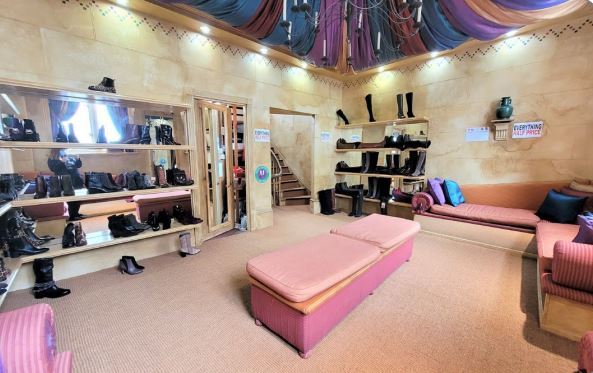 8 Promenade, Cheltenham for lease Interior Photo- Image 1 of 4