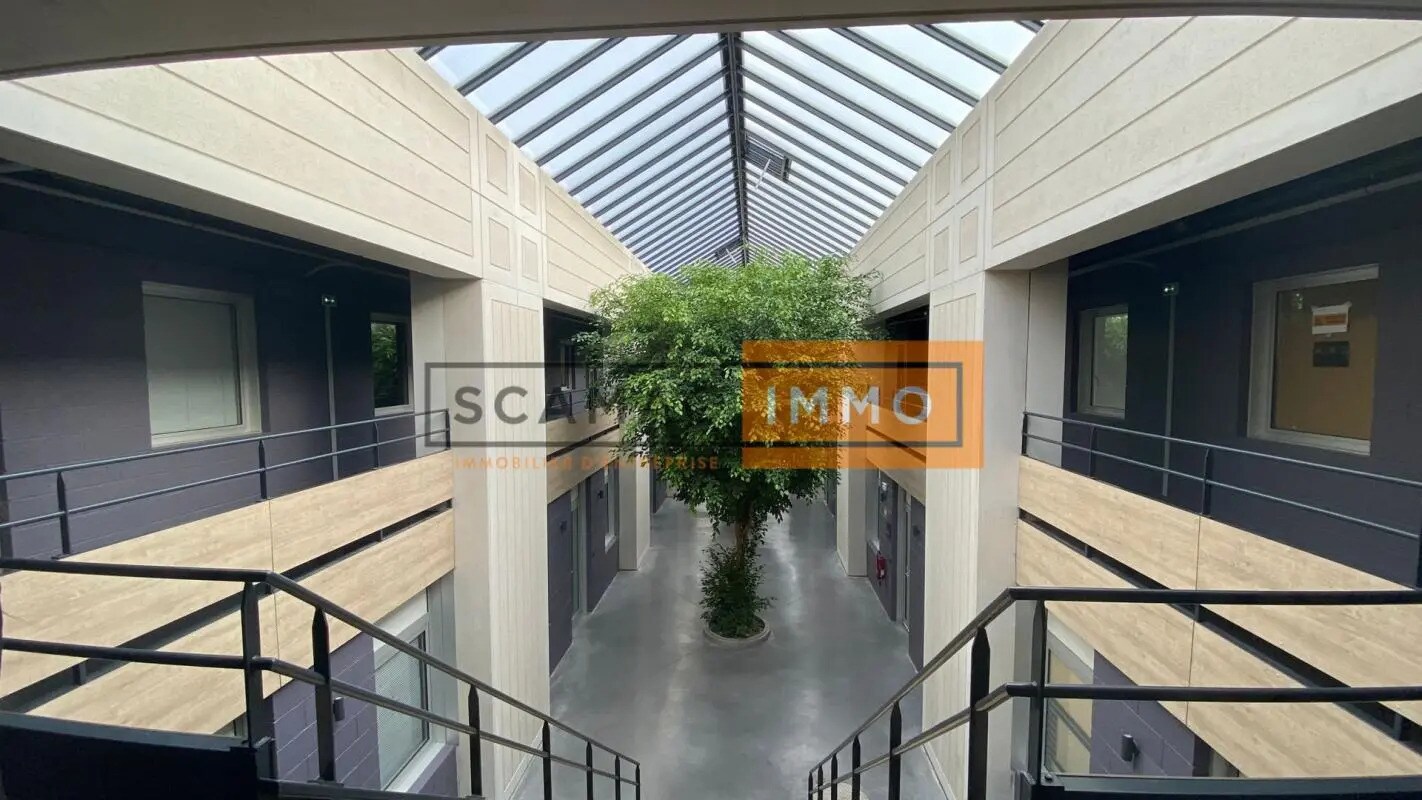 Bureau dans Herblay-sur-Seine à louer Photo du bâtiment- Image 1 de 8