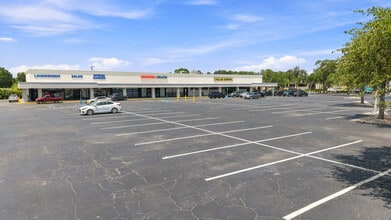 850-898 49th St, Saint Petersburg, FL for lease Building Photo- Image 2 of 10