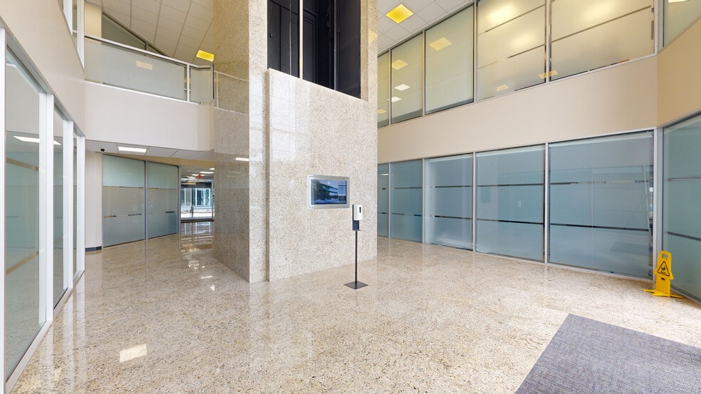 17350 State Highway 249, Houston, TX à vendre - Numérisation 3D de Matterport - Image 2 de 9