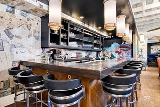 61 N Section St, Fairhope, AL for lease Interior Photo- Image 2 of 16