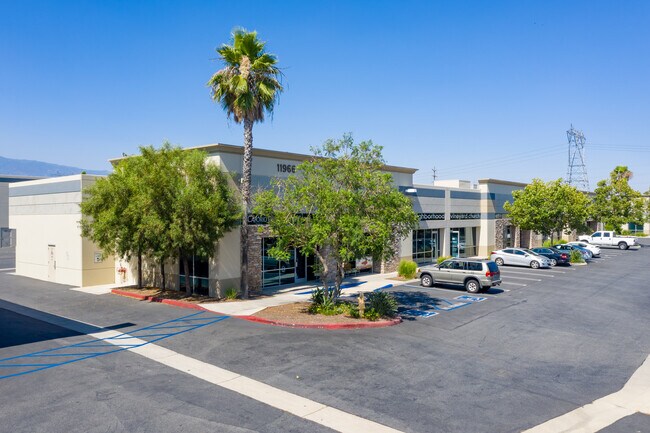 Plus de détails pour 11966 Jack Benny Dr, Rancho Cucamonga, CA - Industriel à louer