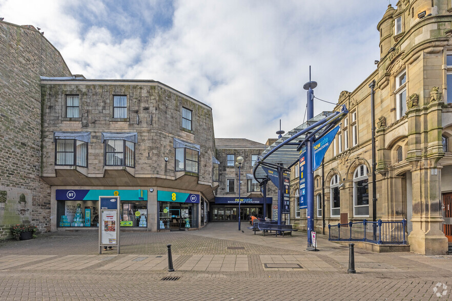 Saddler St, Bishop Auckland for lease - Building Photo - Image 2 of 2