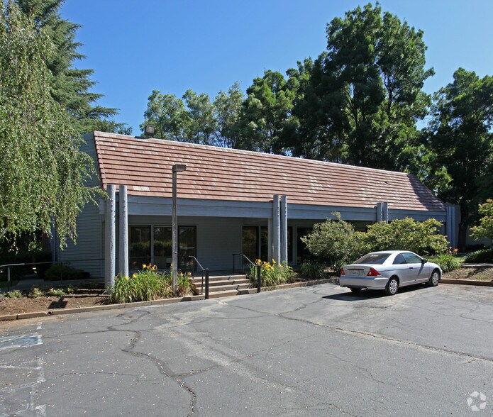 3400 Bradshaw Rd, Sacramento, CA for lease - Building Photo - Image 2 of 3