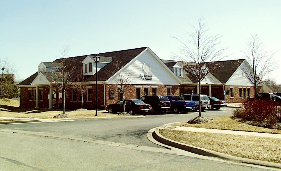 1795 W State St, Geneva, IL for lease - Other - Image 2 of 5