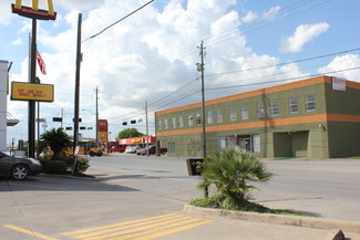 Plus de détails pour 100 N Main St, Galena Park, TX - Vente au détail à vendre