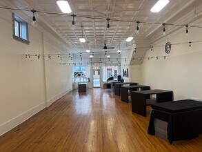 202 N Sibley Ave, Litchfield, MN for lease Interior Photo- Image 1 of 2