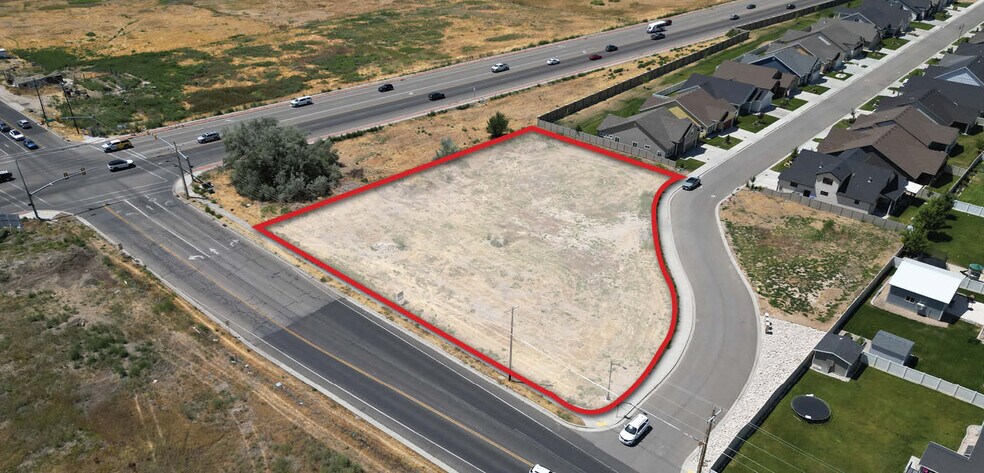 615 W Fox Meadow Dr, Pleasant View, UT à vendre - Photo du bâtiment - Image 3 de 8