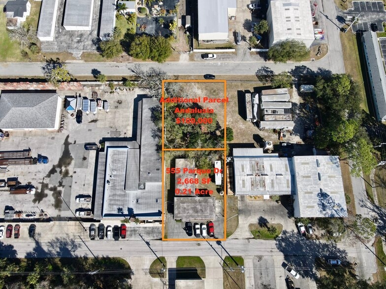 555 Parque Dr, Ormond Beach, FL for sale - Primary Photo - Image 1 of 10