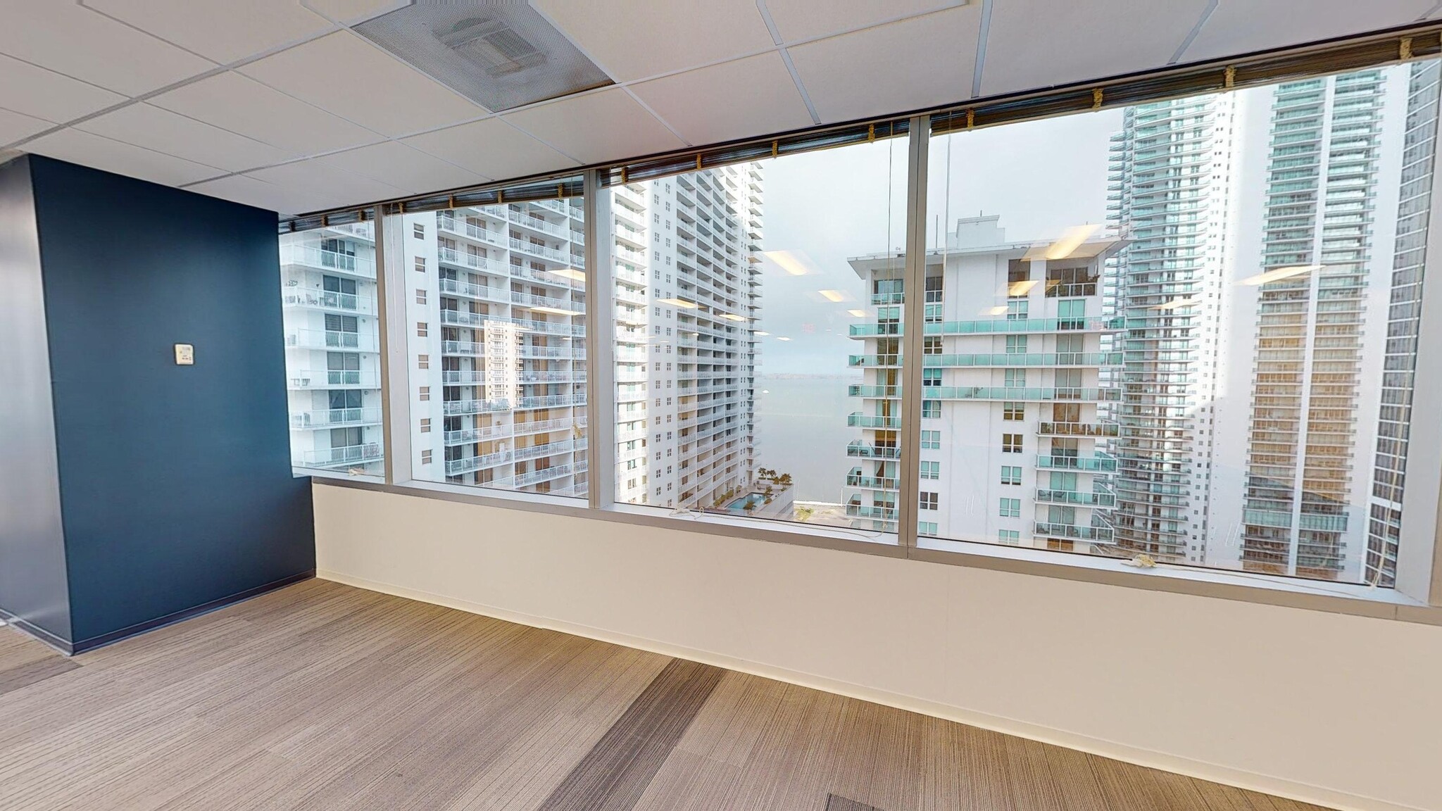 1221 Brickell Ave, Miami, FL for lease Interior Photo- Image 1 of 9
