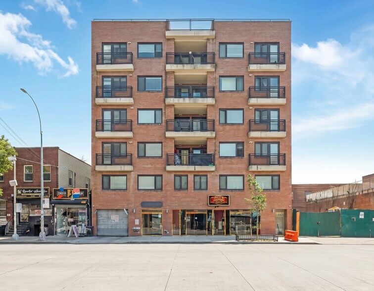 172-18 Jamaica Ave, Jamaica, NY à vendre - Photo du bâtiment - Image 1 de 32