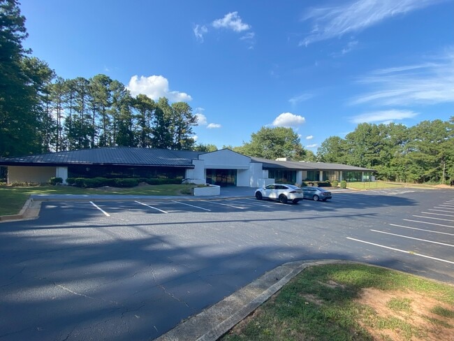 More details for 5000 McGinnis Ferry Rd, Alpharetta, GA - Retail for Sale