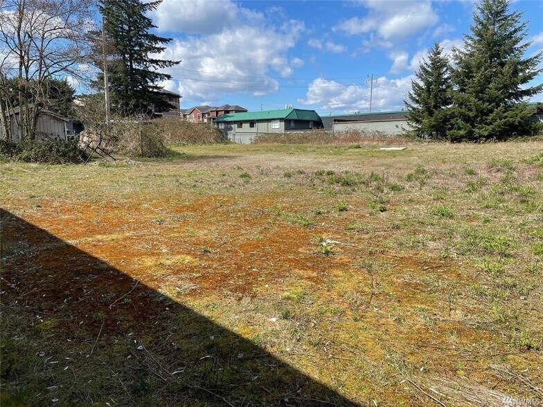 316 Union Ave NE, Renton, WA à louer - Photo du bâtiment - Image 3 de 4