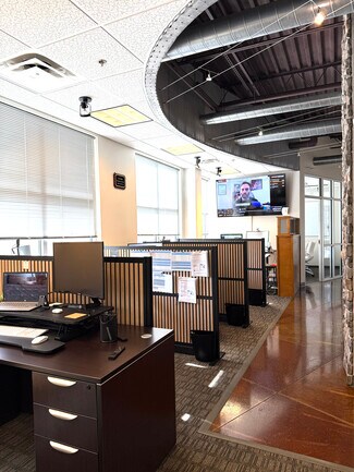 Plus de détails pour 3310 Aspen Grove Dr, Franklin, TN - Bureau à louer