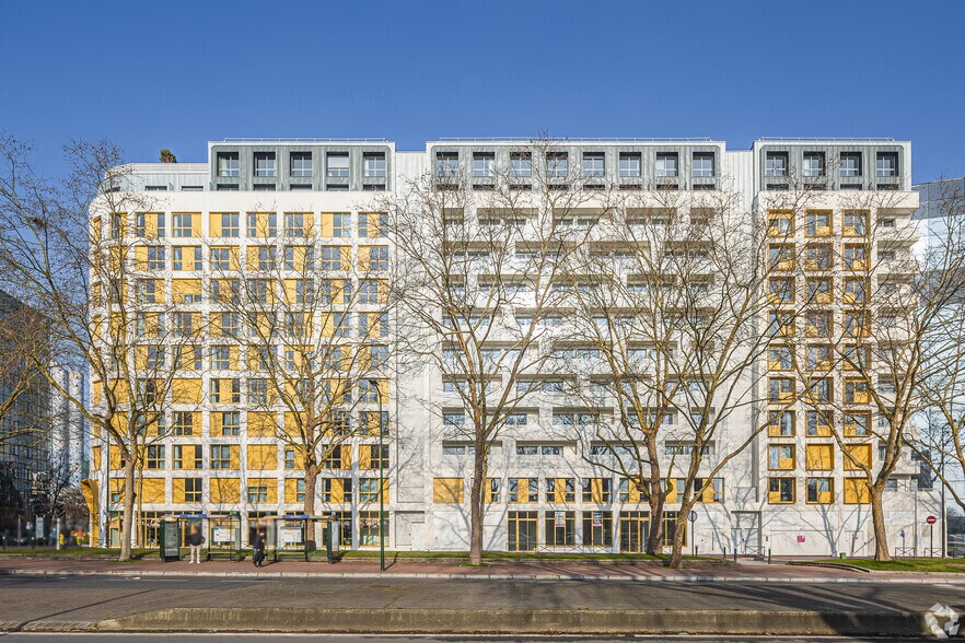 60 Avenue Du Général De Gaulle, Puteaux à louer - Photo du bâtiment - Image 2 de 4