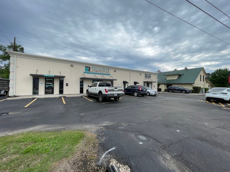 26103 Interstate 45, Spring, TX for lease - Building Photo - Image 1 of 11