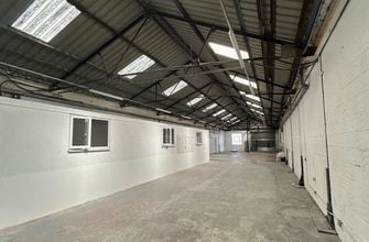 Spearfish Rd, Southampton à louer Photo intérieure- Image 1 de 1