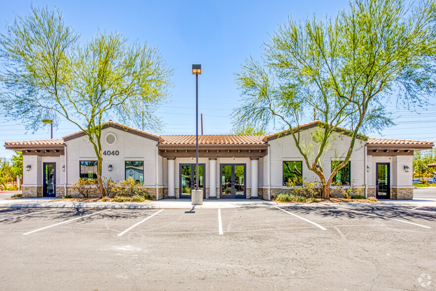 4040 E Russell Rd, Las Vegas, NV for sale - Building Photo - Image 2 of 7