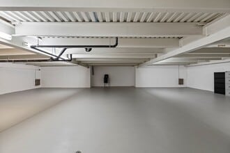 10410 Boul Gouin O, Roxboro, QC à louer Photo intérieure- Image 2 de 4