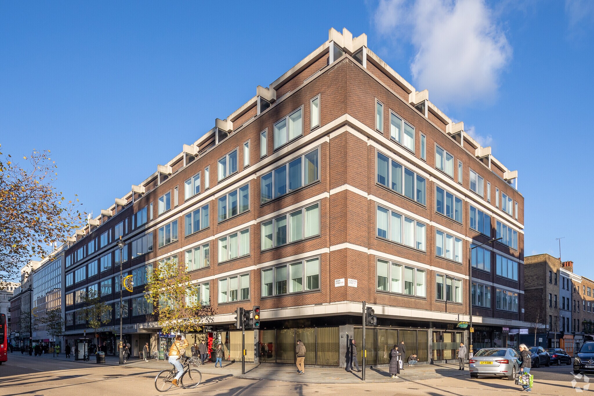 38-52 Baker St, London for lease Primary Photo- Image 1 of 7